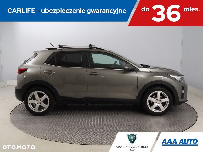Kia Stonic - 8