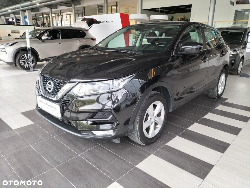 Nissan Qashqai - 2