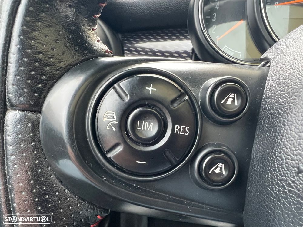 MINI 5 Portas Cooper SD - 34