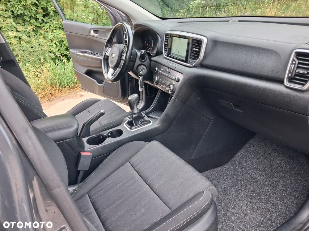 Kia Sportage 1.6 GDI 2WD Attract - 19