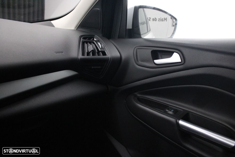 Ford Kuga 1.5 TDCi Titanium - 27
