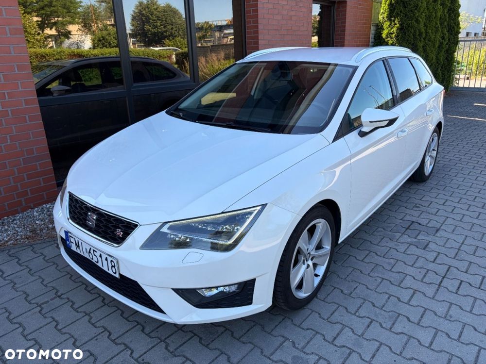 Seat Leon Sportstourer 2.0 TDI FR - 1