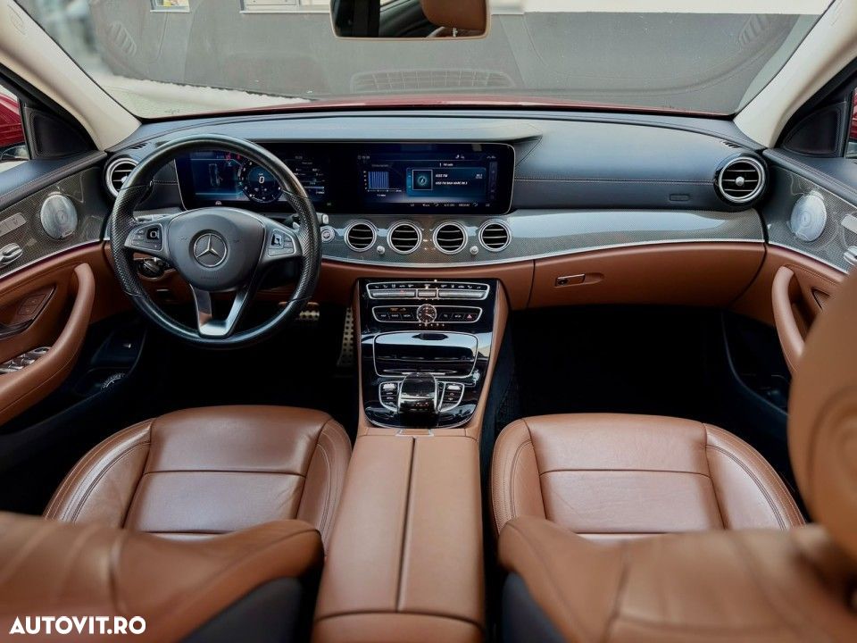 Mercedes-Benz E - 5