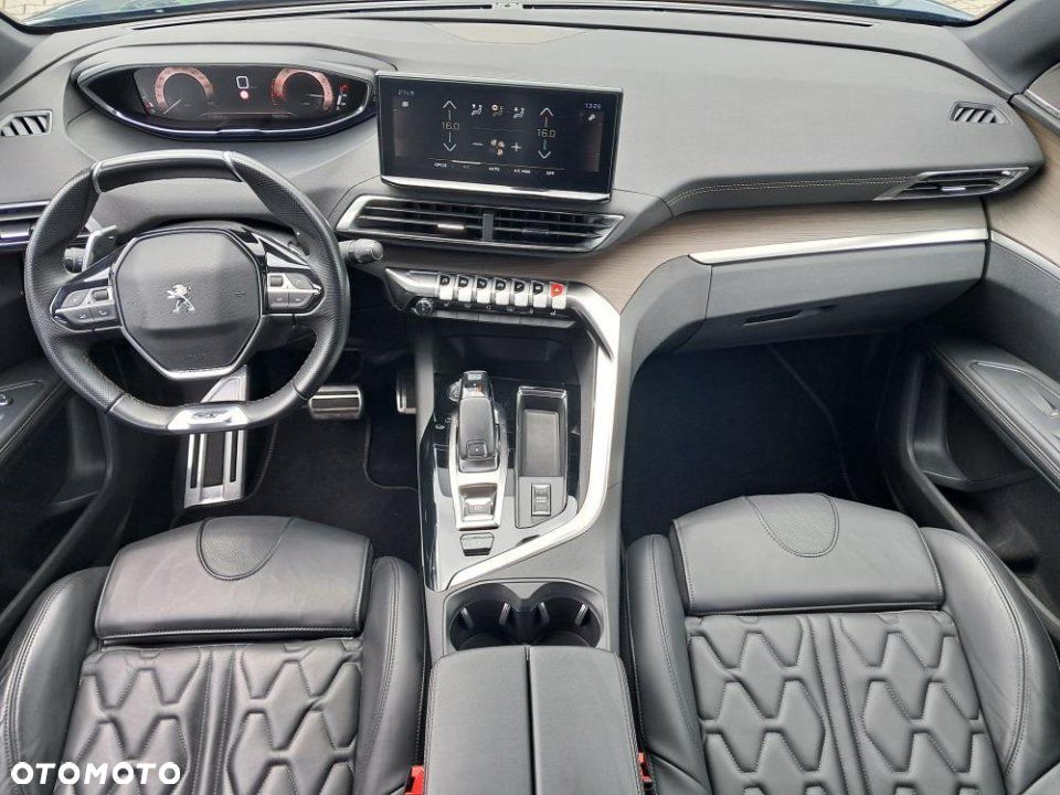 Peugeot 5008 - 22