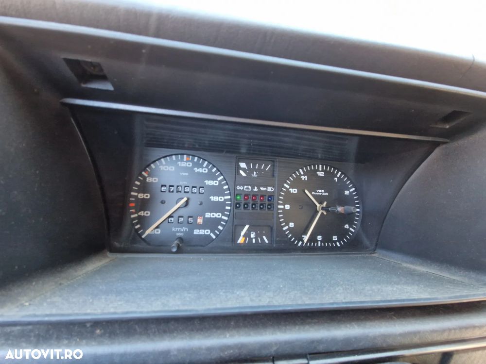 Volkswagen Golf - 12