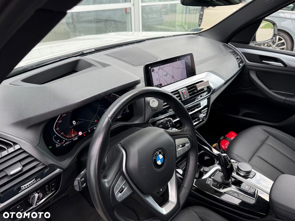 BMW X3 xDrive20d xLine - 36