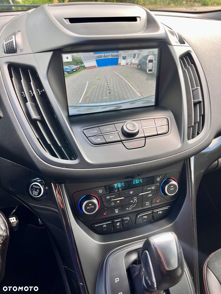 Ford Kuga 1.5 EcoBoost 4x4 ST-Line - 25