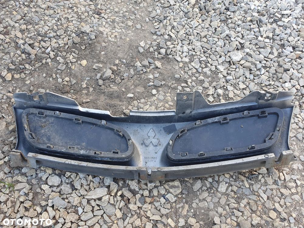 MITSUBISHI CARISMA GRILL PRZEDNIA ATRAPA PRZÓD EMBLEMAT MB944763 - 4