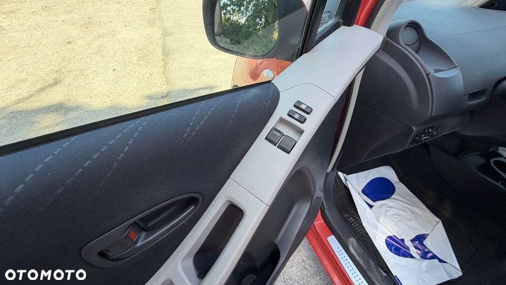 Toyota Yaris 1.3 Automatik Sol - 15