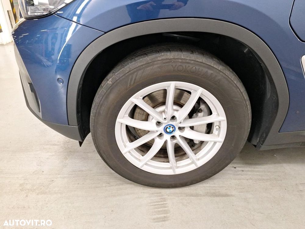 BMW X3 - 16