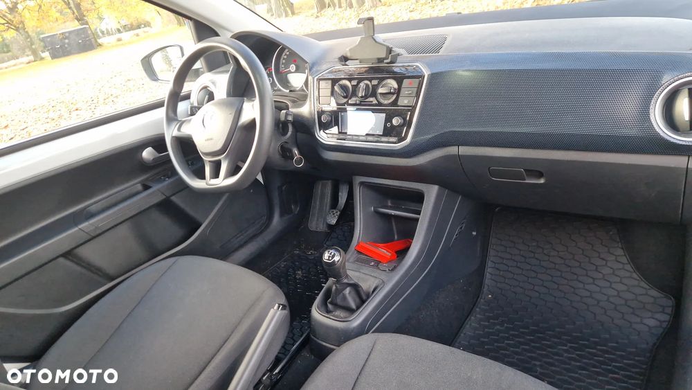 Volkswagen up! 1.0 White Style - 16