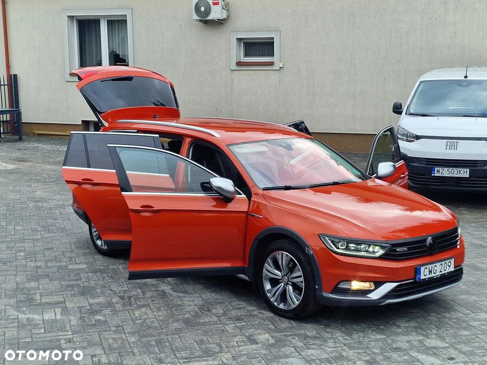 Volkswagen Passat - 2