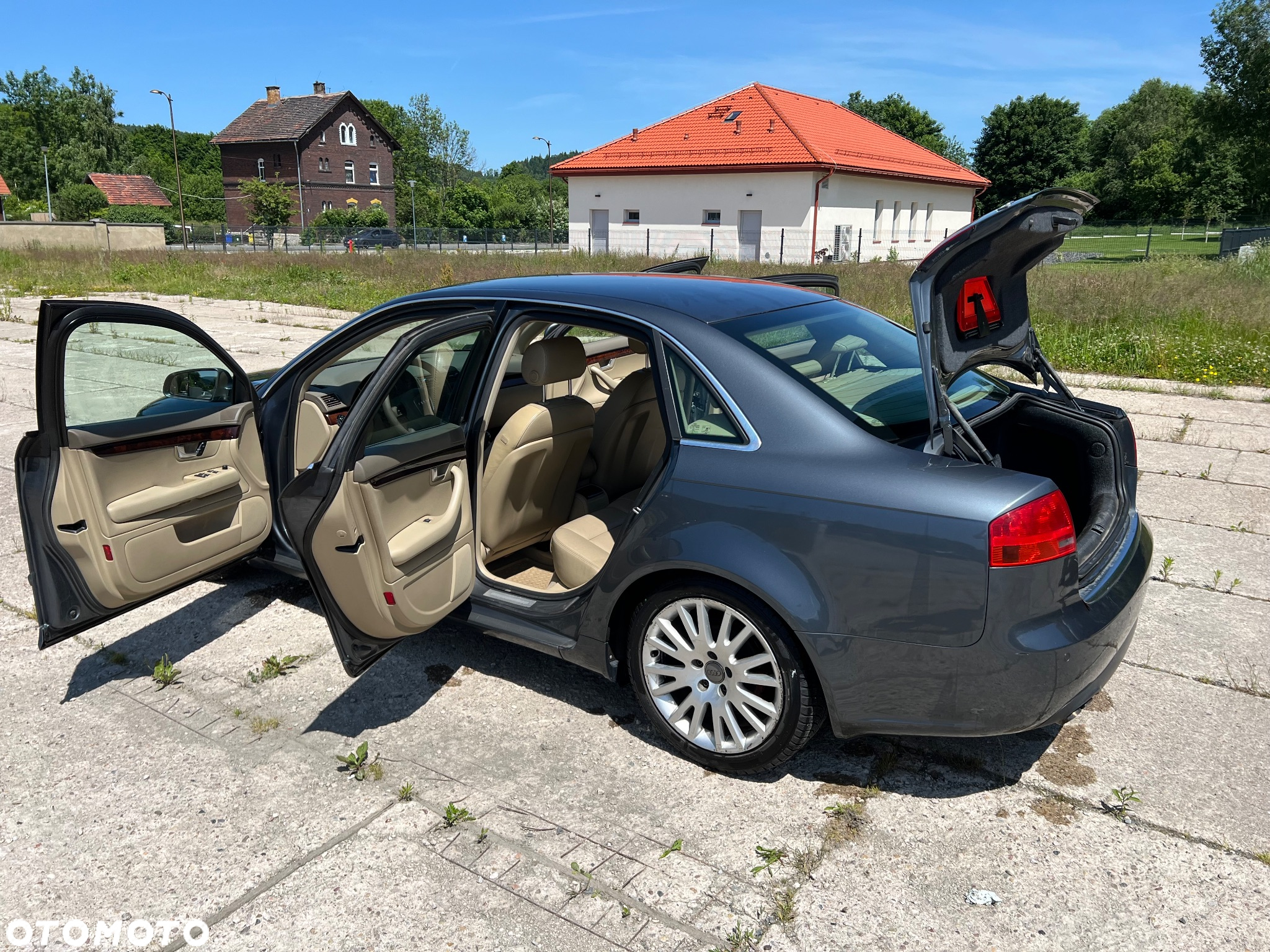 Audi A4 Avant 2.0 TDI - 9