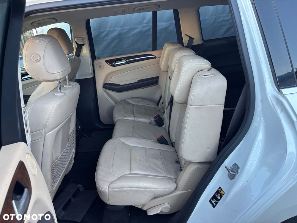 Mercedes-Benz GL 400 4Matic 7G-TRONIC - 21