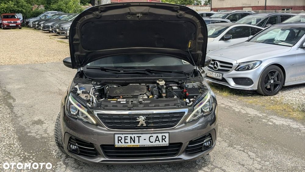 Peugeot 308 - 35