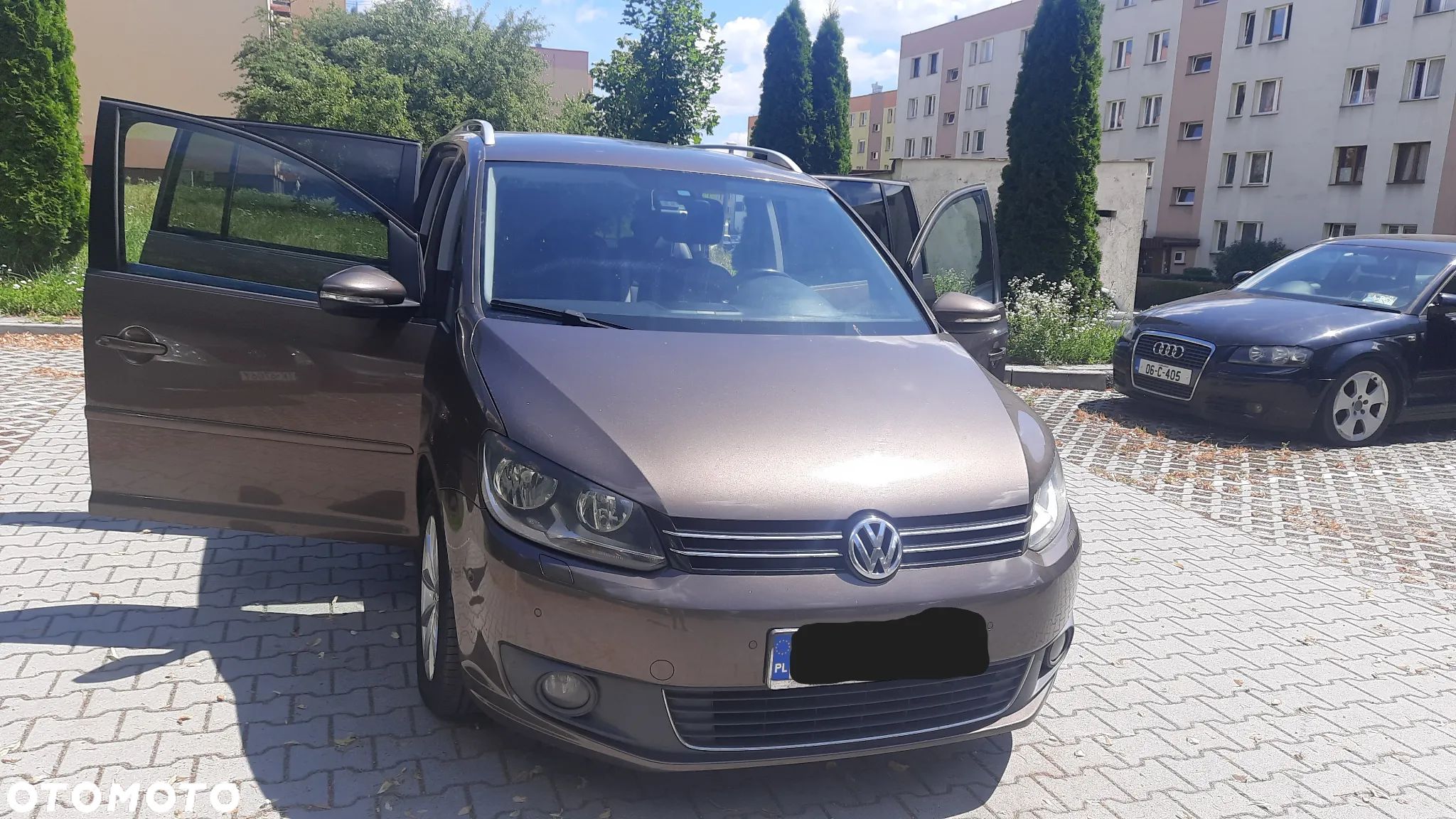 Volkswagen Touran 2.0 TDI DPF BlueMotion Technology DSG Life - 1