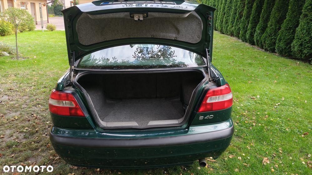 Volvo S40 1.6 - 6