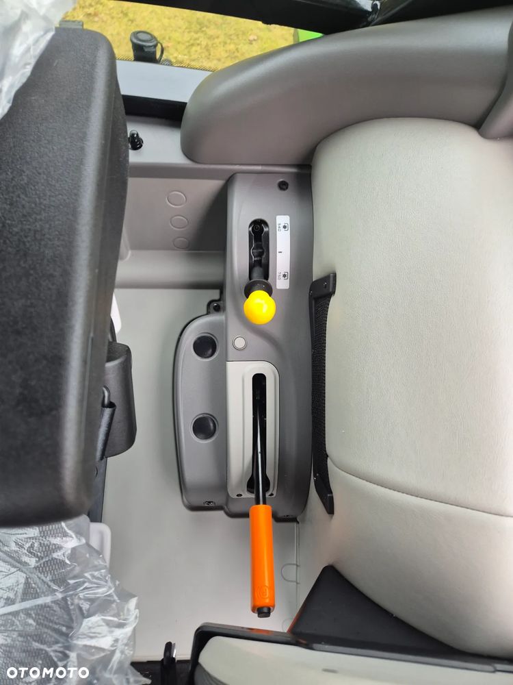 Deutz-Fahr 5095 GS - 10