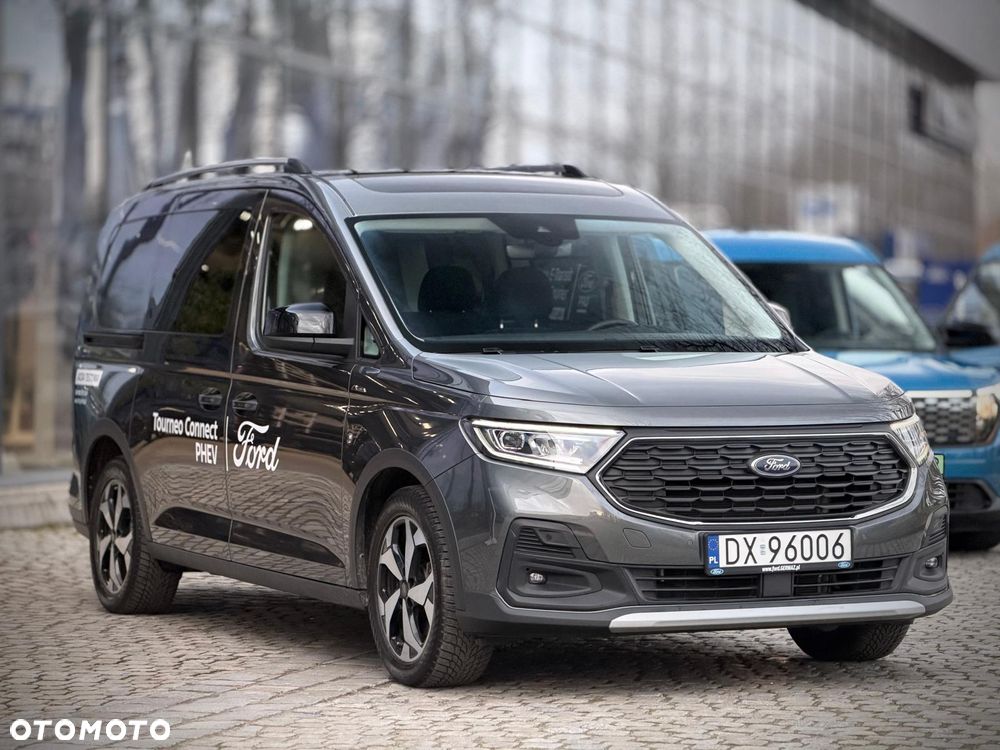 Ford Tourneo Connect Grand - 10
