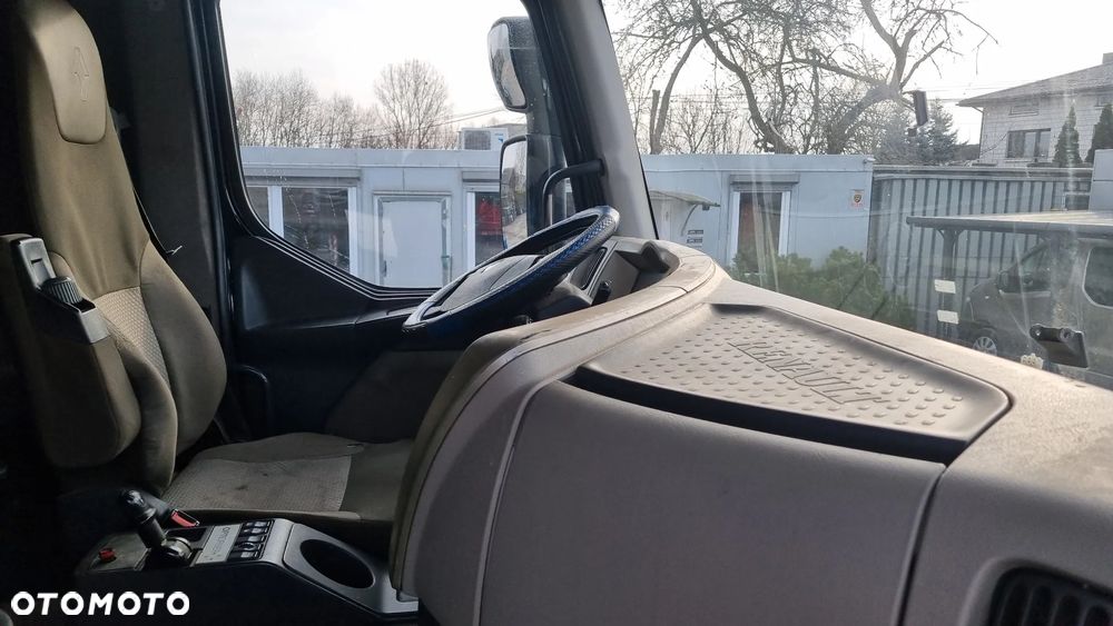 Renault PREMIUM 6X2 PALFINGER 40002 - 11