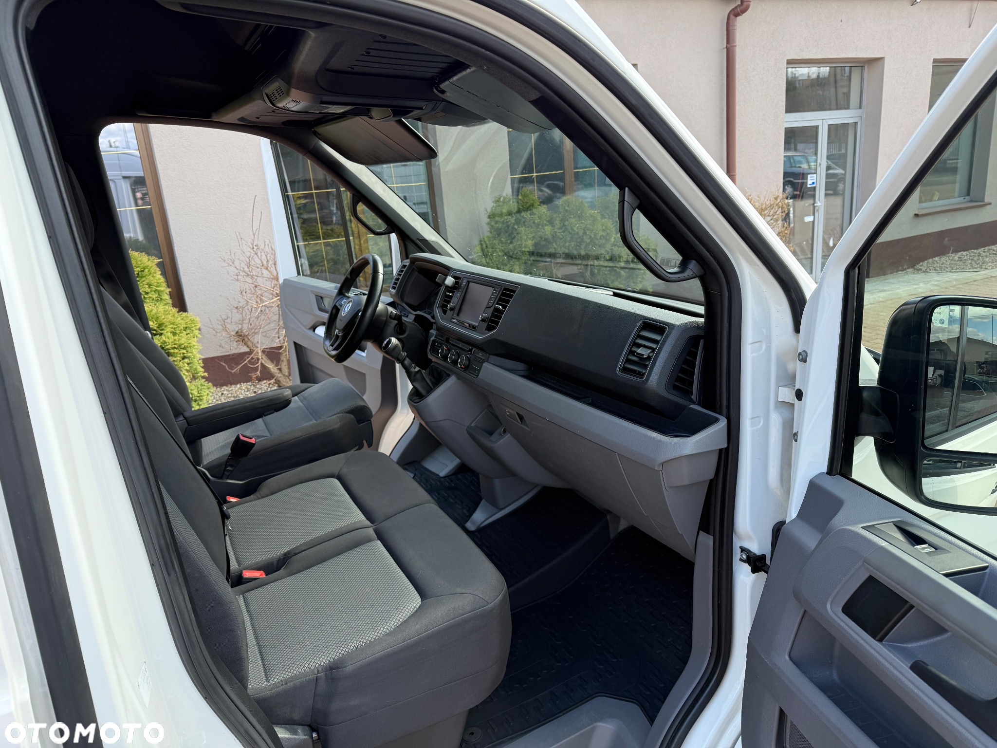 Volkswagen Crafter - 13