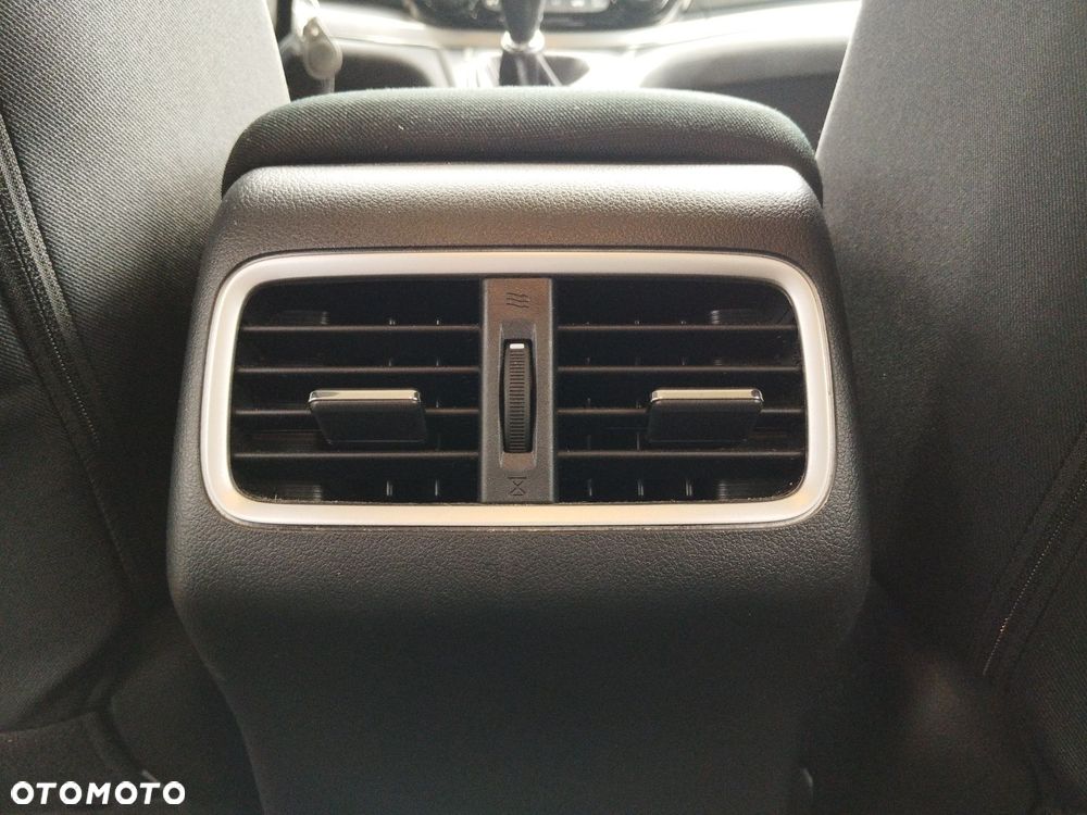 Honda CR-V 2.0 Elegance (ADAS / Connect+) / (2WD) - 33