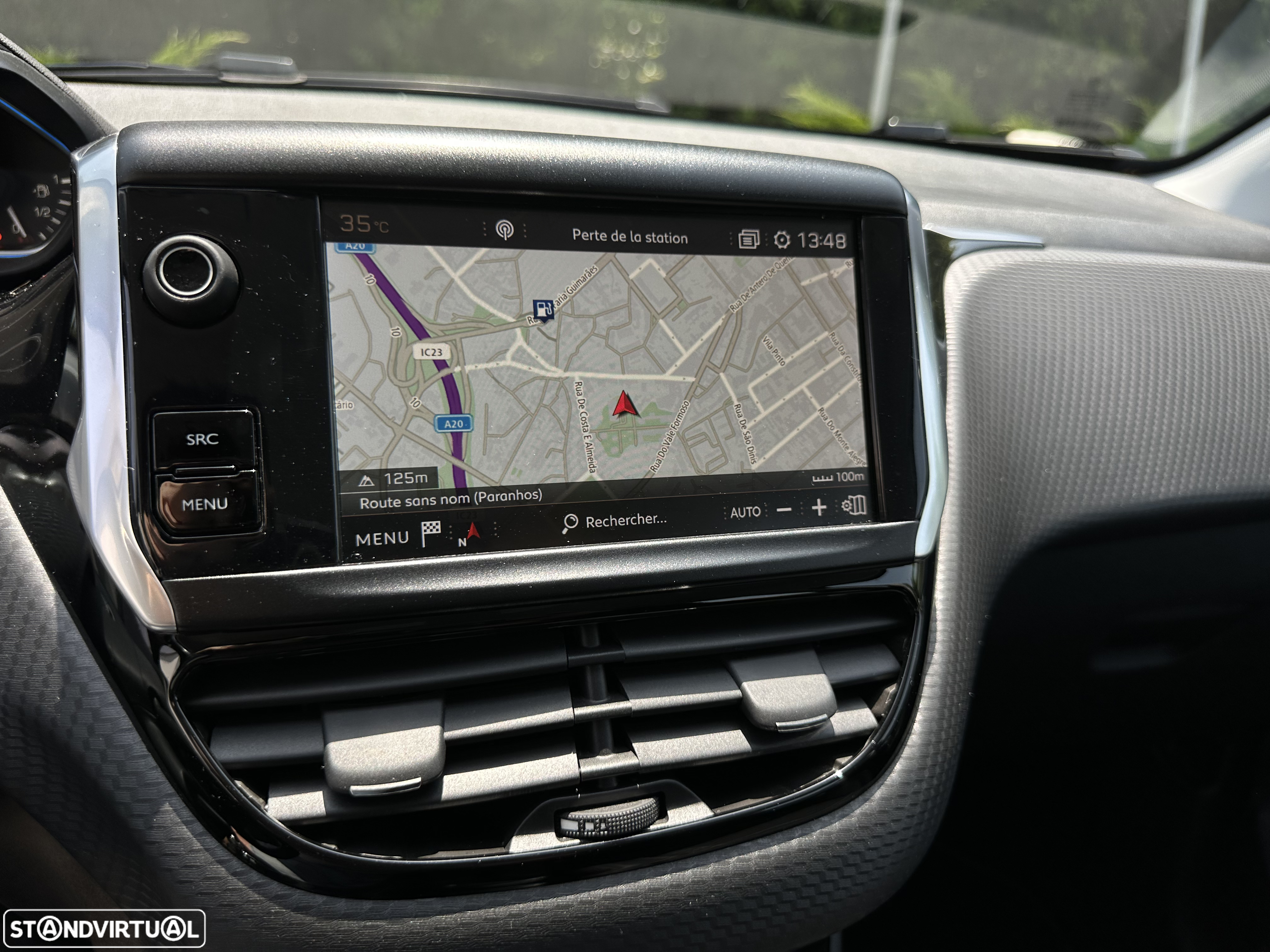 Peugeot 2008 1.2 PureTech Allure EAT6 - 18
