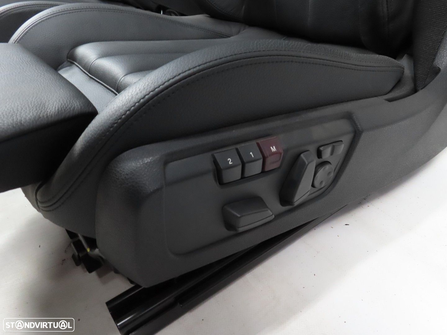 Interior / Bancos Desportivos em Pele Seminovo/ Original BMW 4 Convertible (F33,... - 4