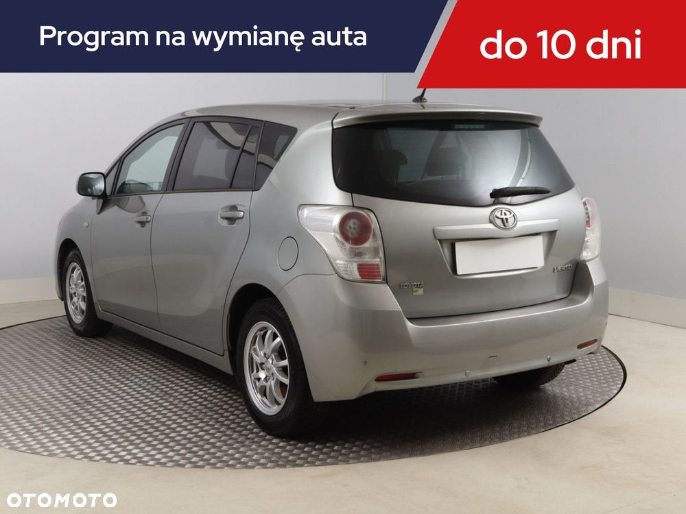 Toyota Verso - 6