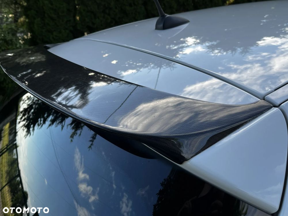 BMW Seria 1 116i - 22