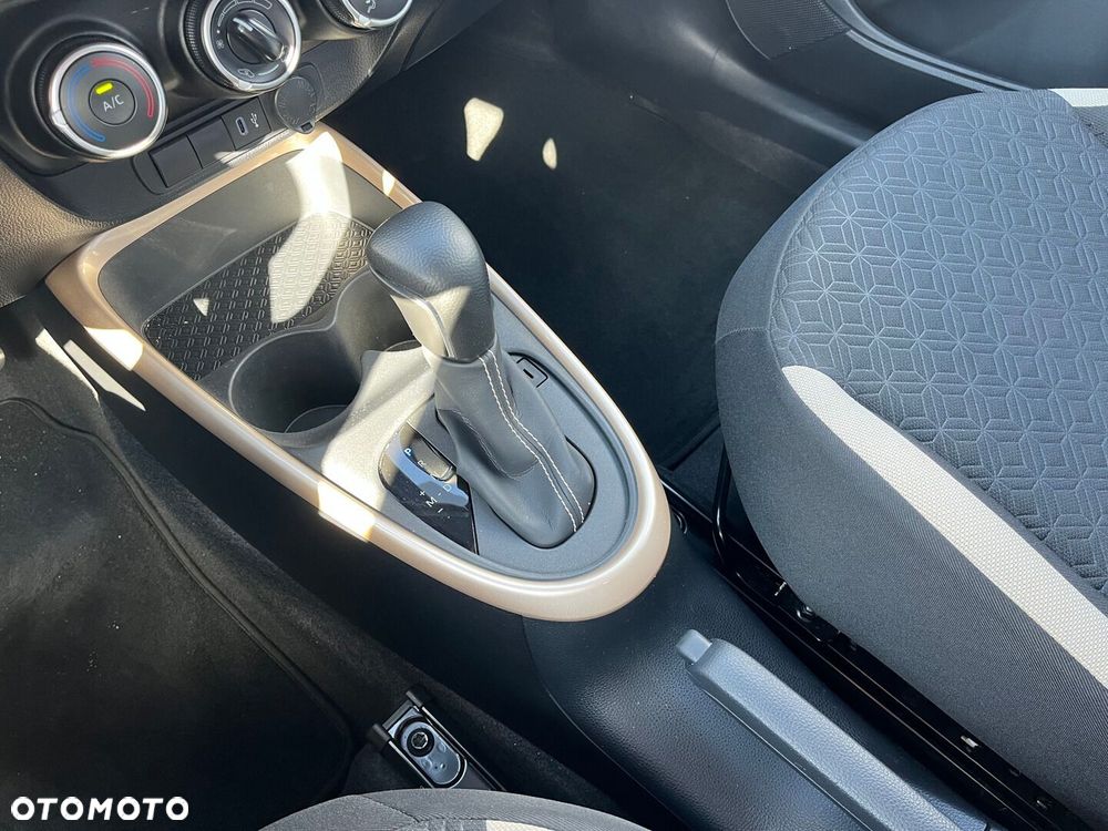 Toyota Aygo X 1.0 VVT-i Style CVT - 16
