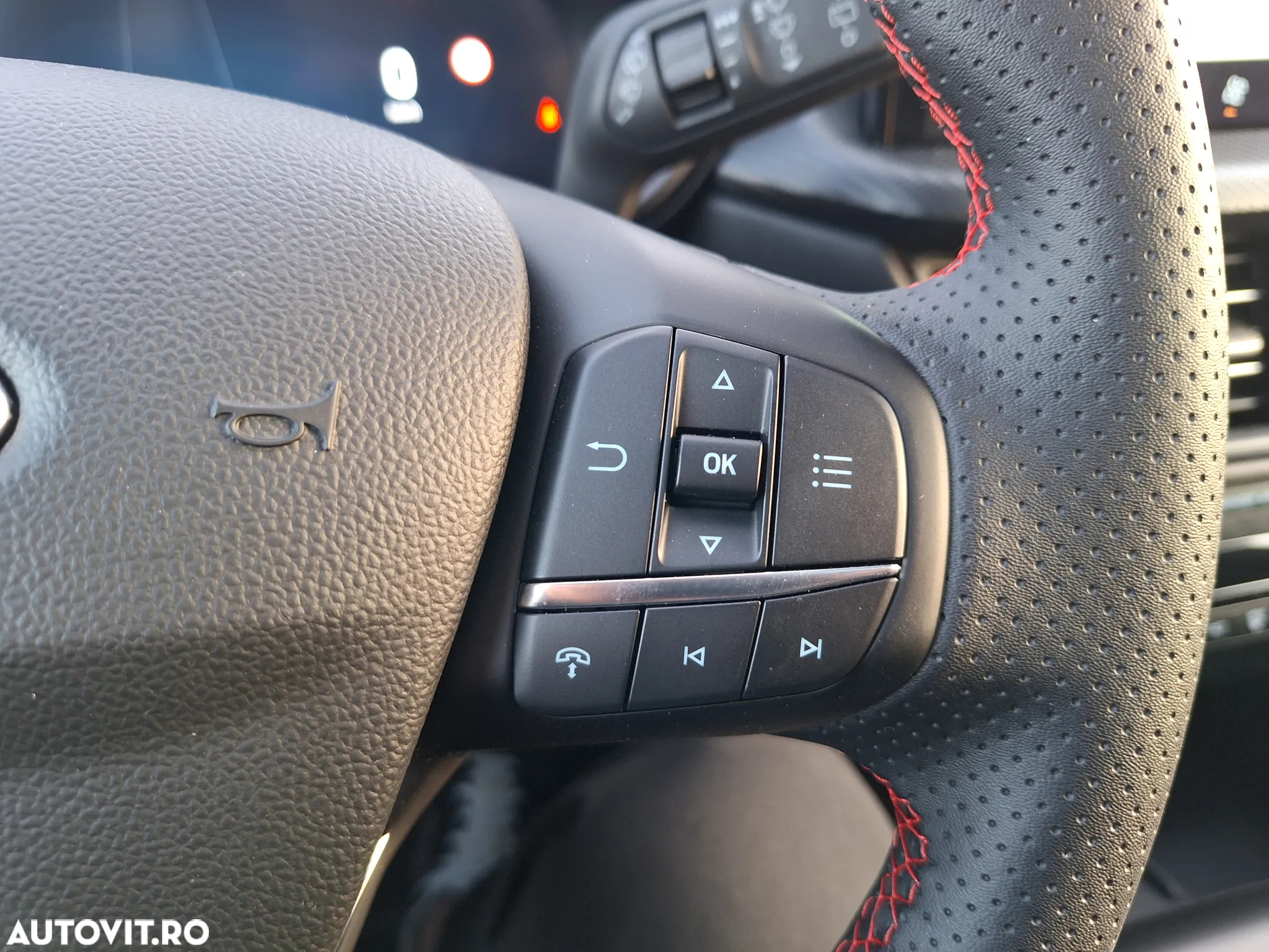 Ford Kuga 2.5 Duratec PHEV ST Line - 19