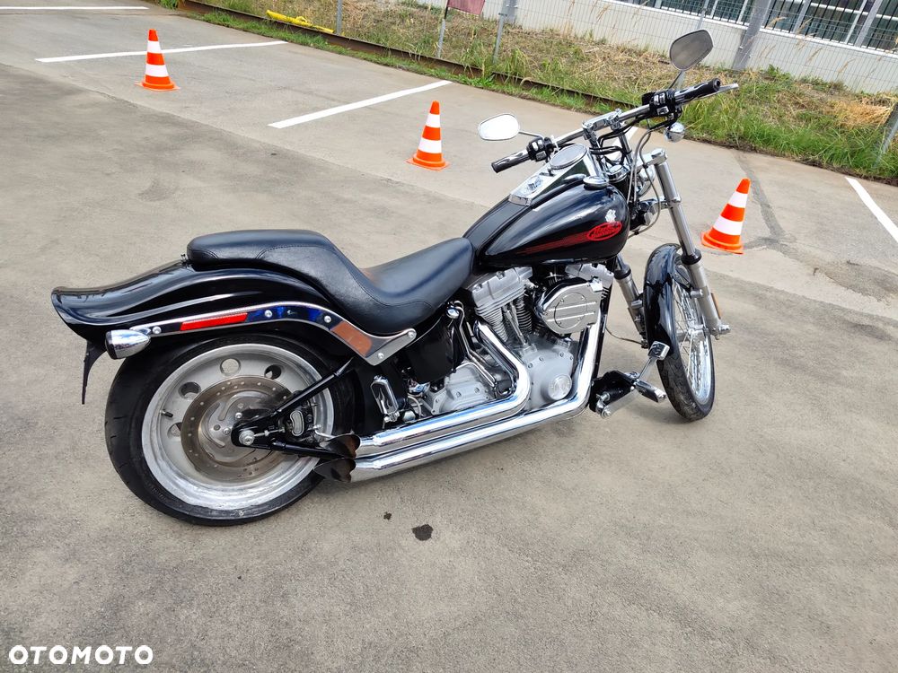 Harley-Davidson Softail Standard - 2