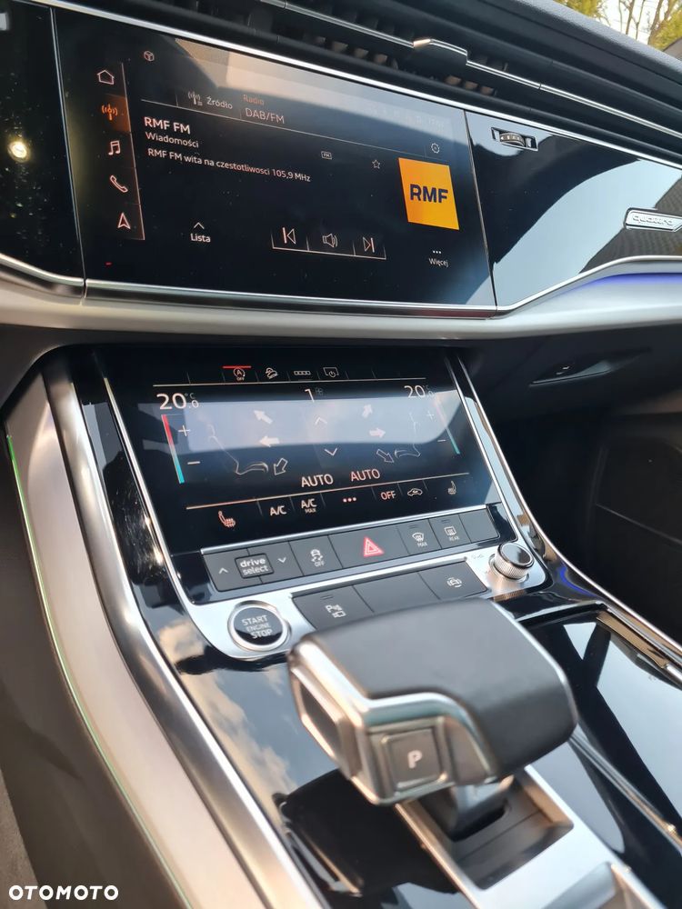 Audi Q7 - 21