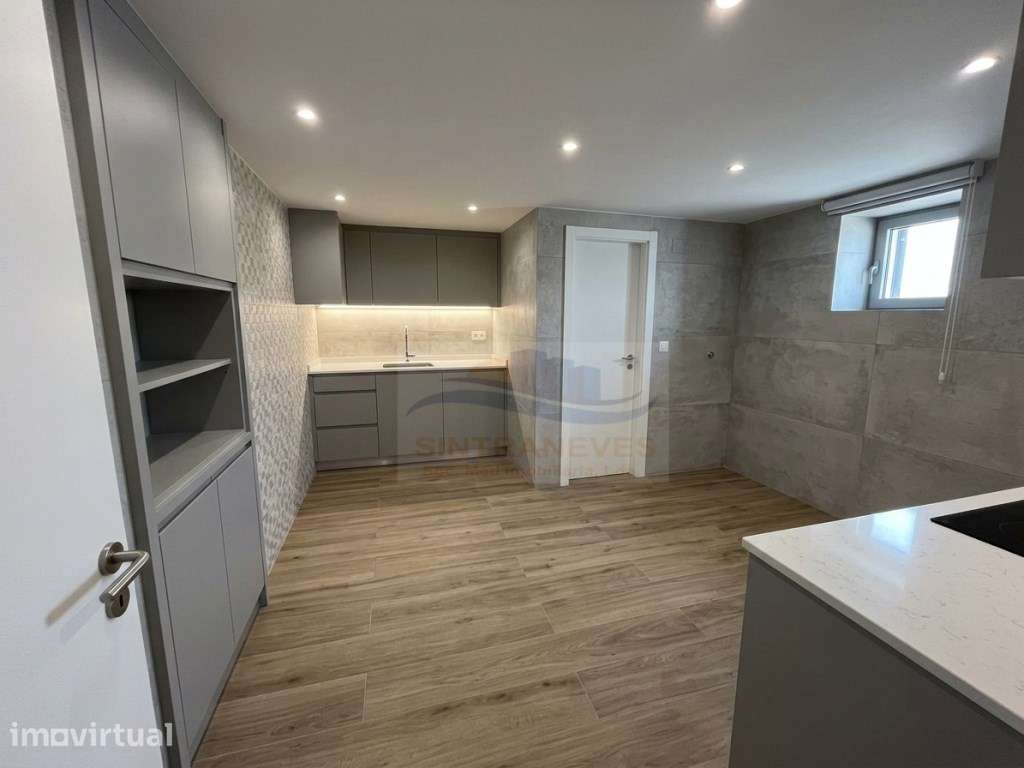 T2 a ser remodelado no centro de Odivelas - APENAS CAPITAIS PRÓPRIO... - Grande imagem: 2/5