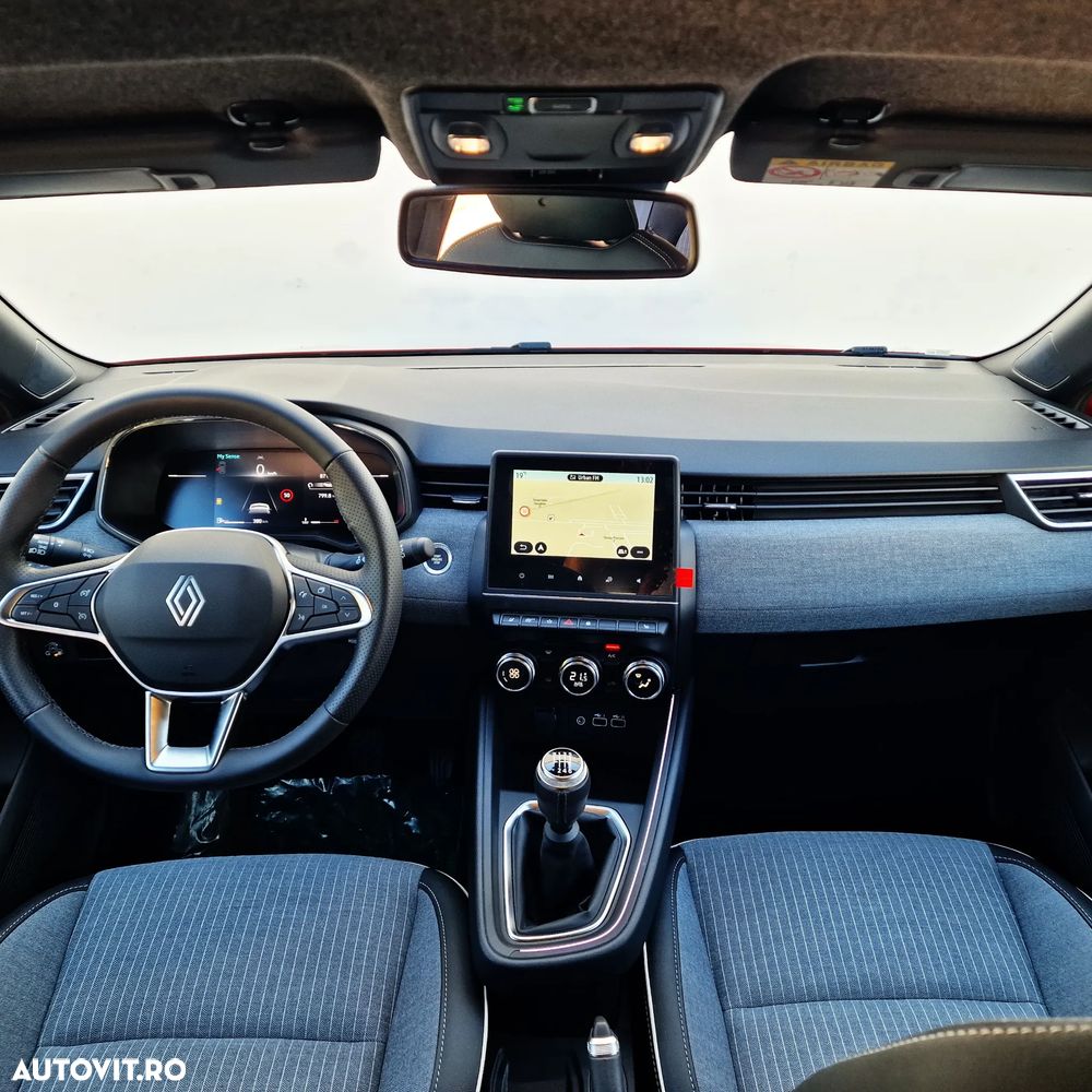 RENAULT Clio 2025 — imagine 9