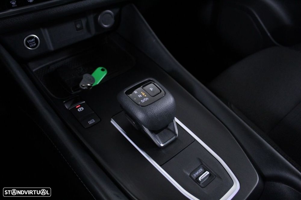 Nissan Qashqai 1.3 DIG-T N-Connecta LED Xtronic - 30