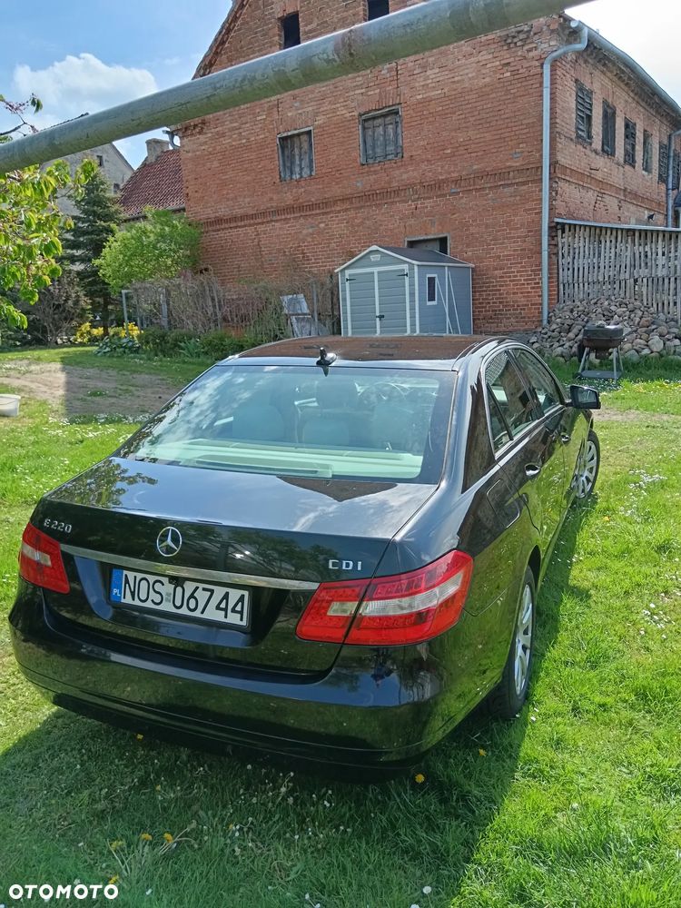 Mercedes-Benz Klasa E 220 CDI - 13