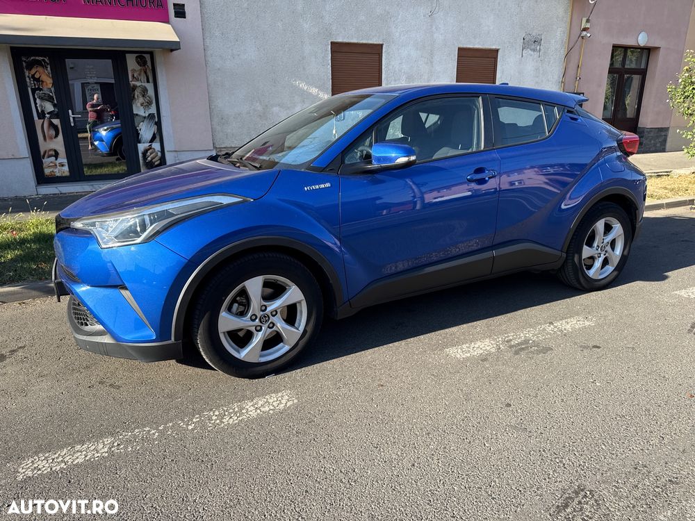 Toyota C-HR 1.8 HSD 4x2 CVT C-enter - 2