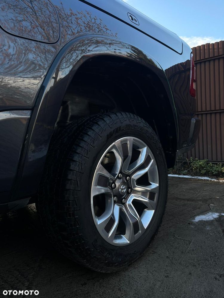 Dodge RAM 5.7 4x4 - 30