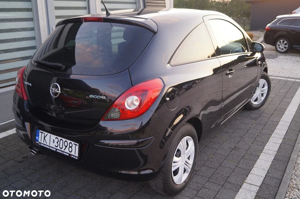 Opel Corsa 1.2 Essentia - 10
