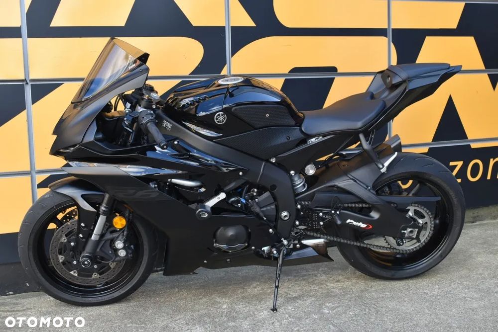 Yamaha R6 - 7