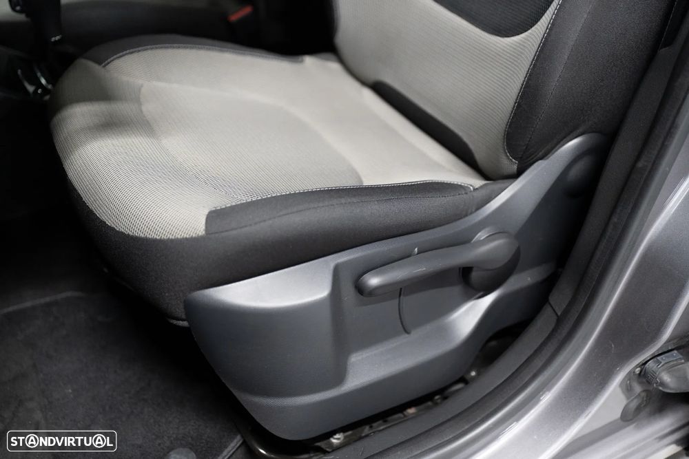 Renault Captur ENERGY dCi 90 EDC Intens - 37