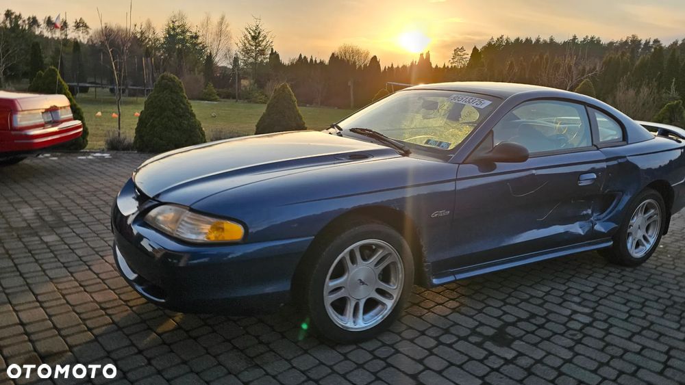 Ford Mustang - 21