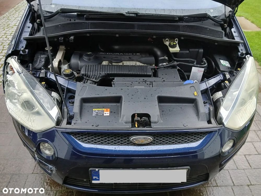 Ford S-Max 2.5 Titanium - 12