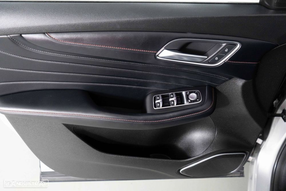 MG EHS 1.5 T-GDI Plug-in Hybrid Luxury - 23