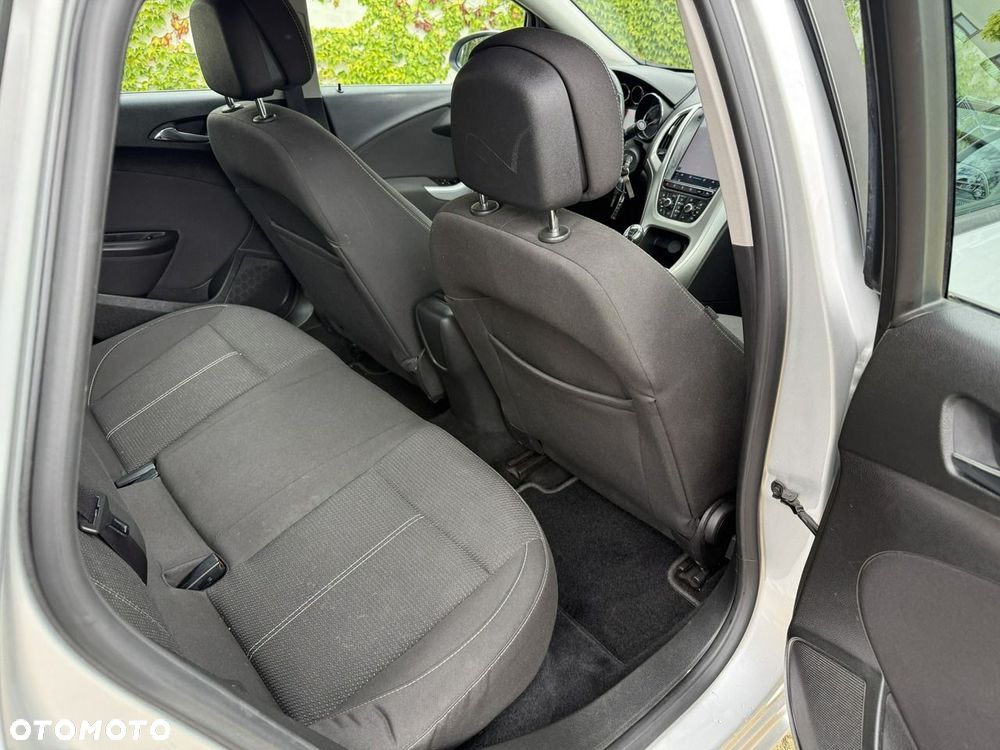 Opel Astra 1.4 T Active EU6 - 17