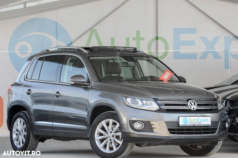 Volkswagen Tiguan 2.0 TDI DPF 4Motion BlueMotion Technology DSG Lounge Sport & Style - 32