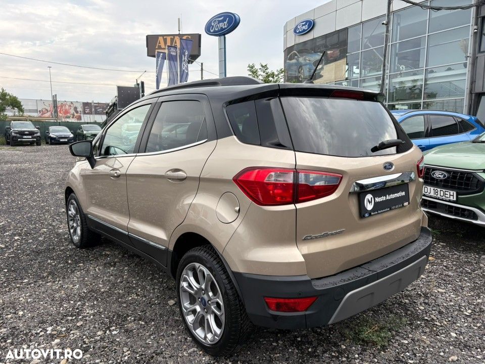 Ford EcoSport - 5