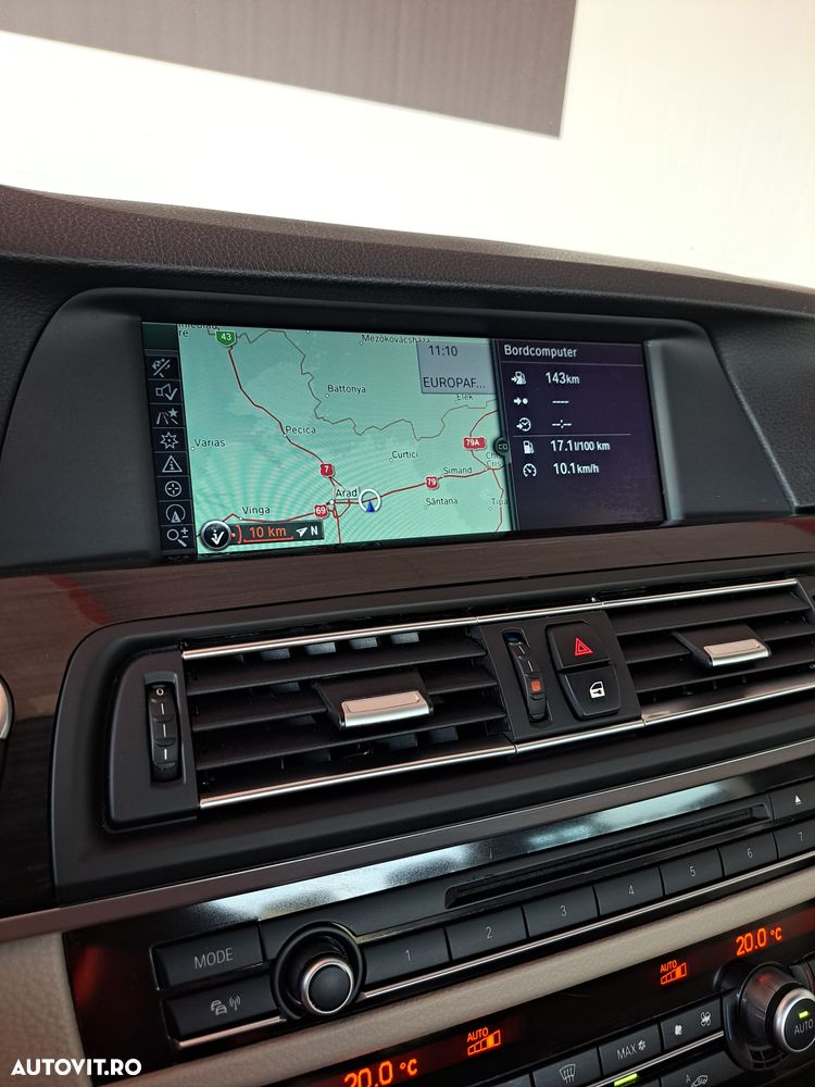 BMW Seria 5 525d xDrive Sport-Aut. - 28